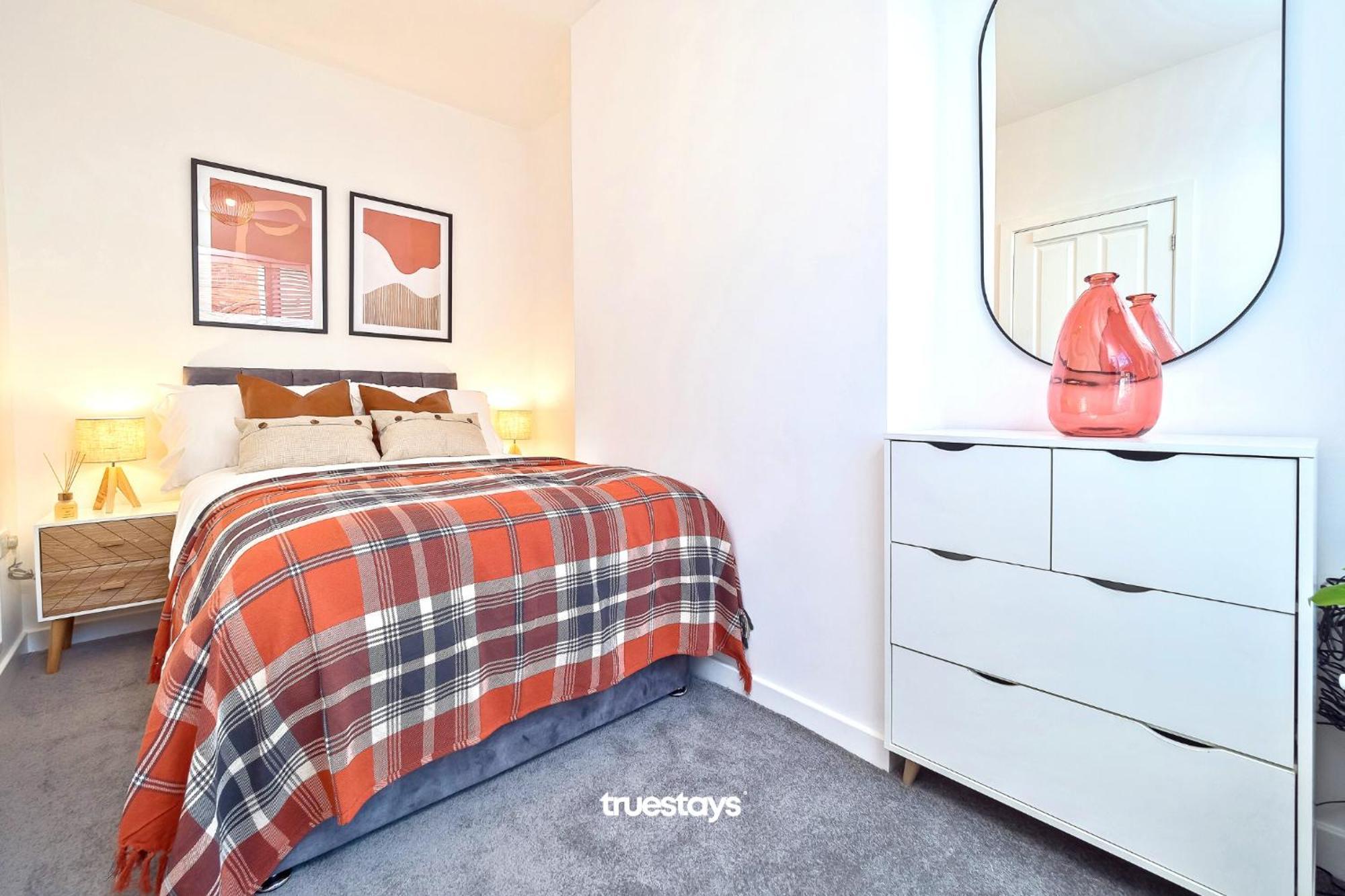 Nursery House By Truestays - 3 Bedroom House In Stoke-On-Trent Екстериор снимка
