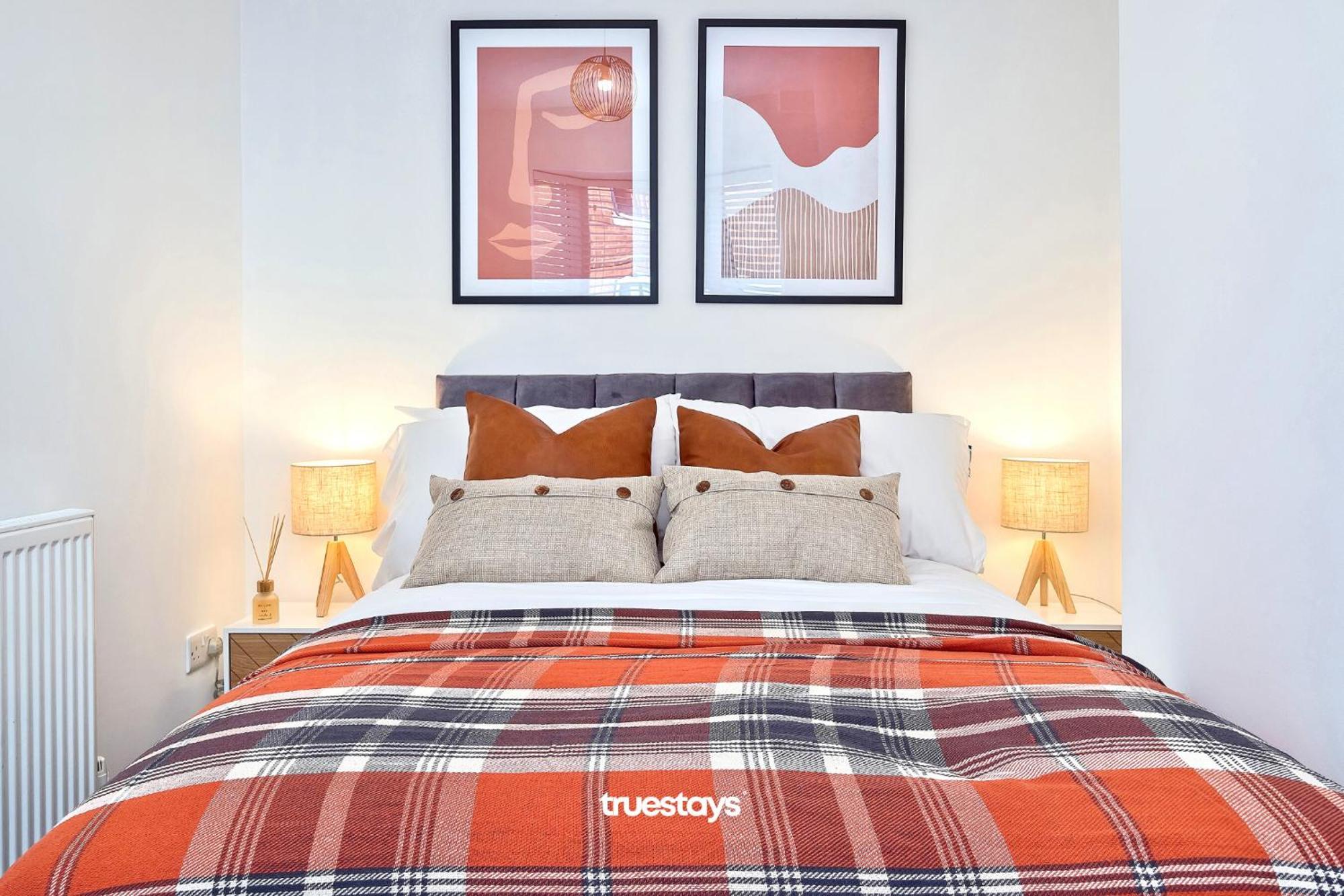 Nursery House By Truestays - 3 Bedroom House In Stoke-On-Trent Екстериор снимка
