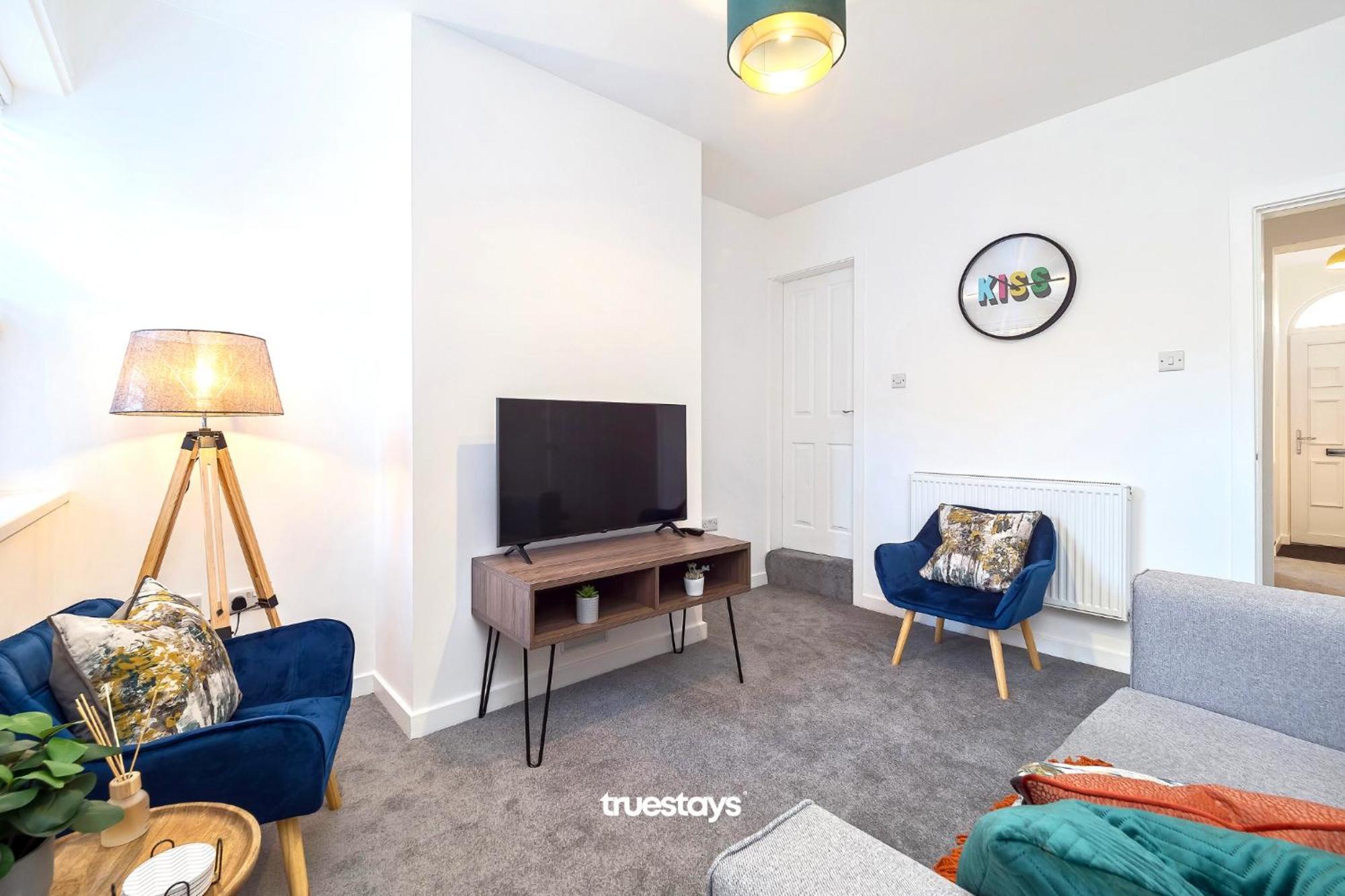 Nursery House By Truestays - 3 Bedroom House In Stoke-On-Trent Екстериор снимка